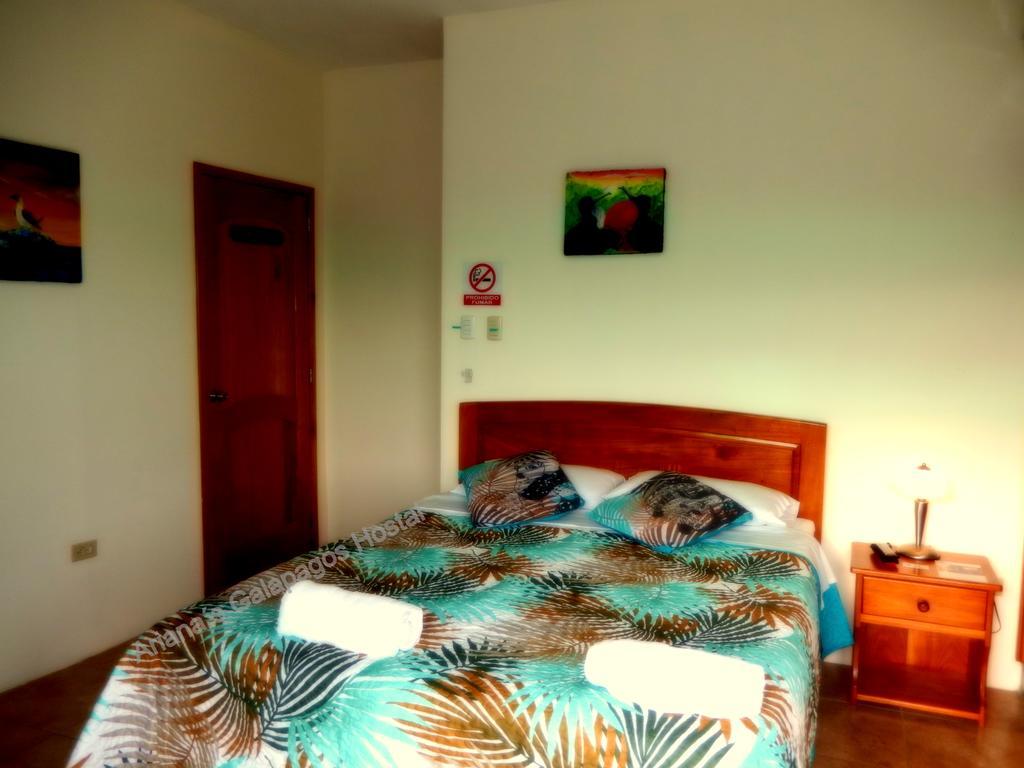 Ariana'S Galapagos Hostal Puerto Ayora  Eksteriør bilde